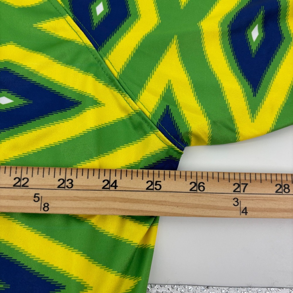 NWT Umbro‎ Men Brazil Soccer Jersey L Green Yellow Blue Geometric FIFA World Cup - Picture 4 of 7